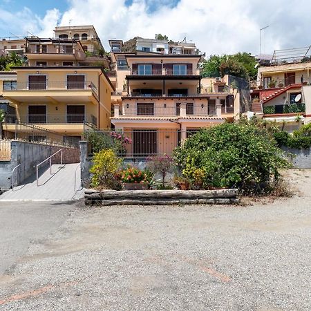 Taormina Panoramic Apartment With Parking Exteriör bild